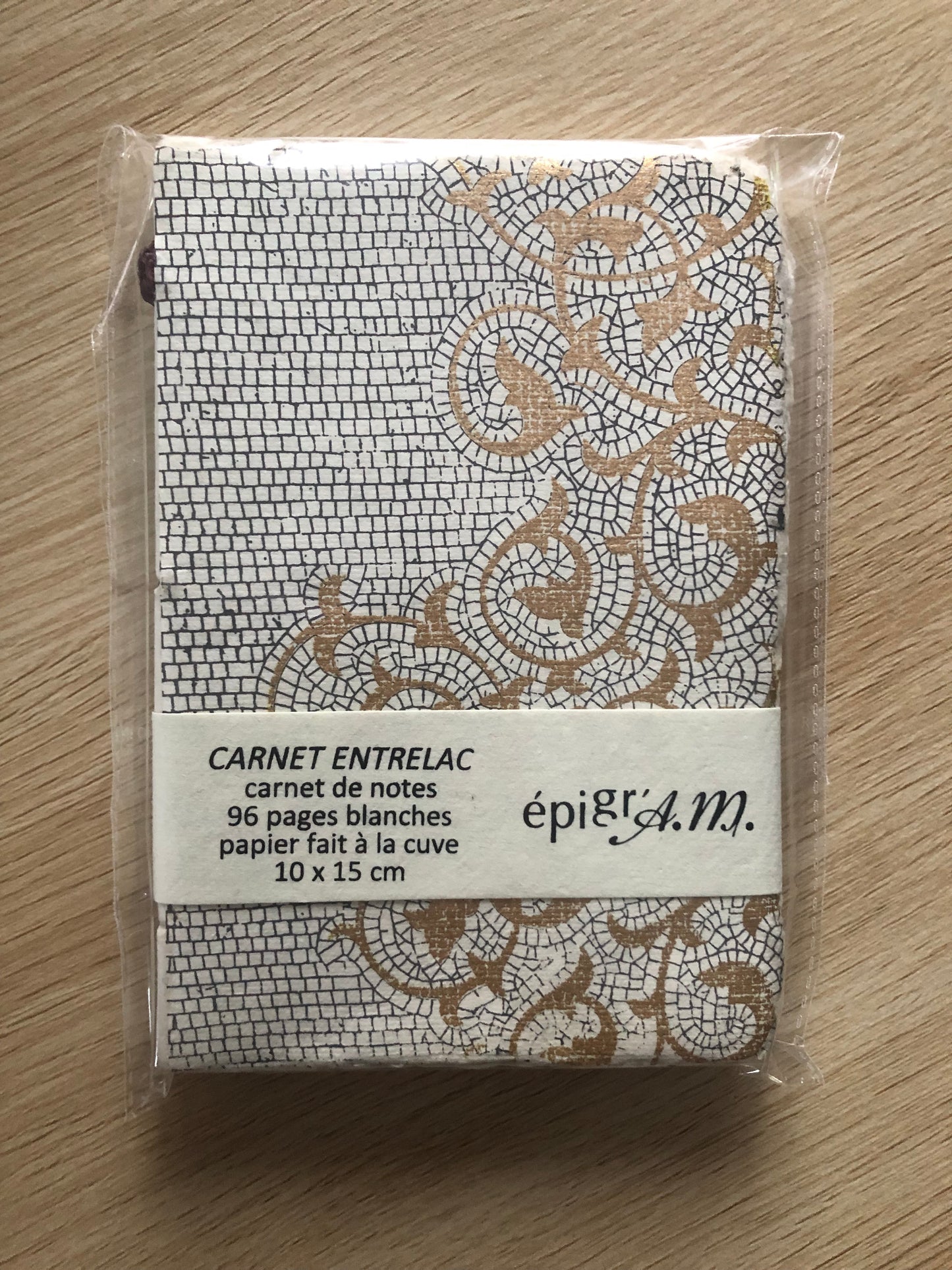 Carnet en parchemin – Entrelacs